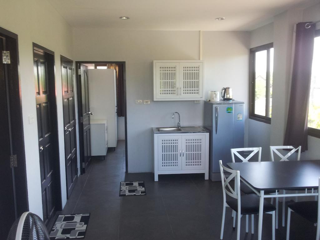 Living Room Apartments Bang Lut Beach Khaolak Bang Sak Rom bilde
